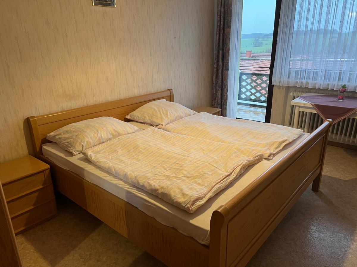 Doppelzimmer Nr 5 Freiensteinau Luaran gambar